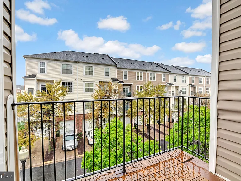 5502 Capital Gateway Dr #418 — Photo 25