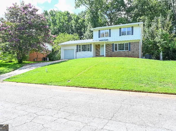 10807 Mallard Dr, Jonesboro, GA 30238