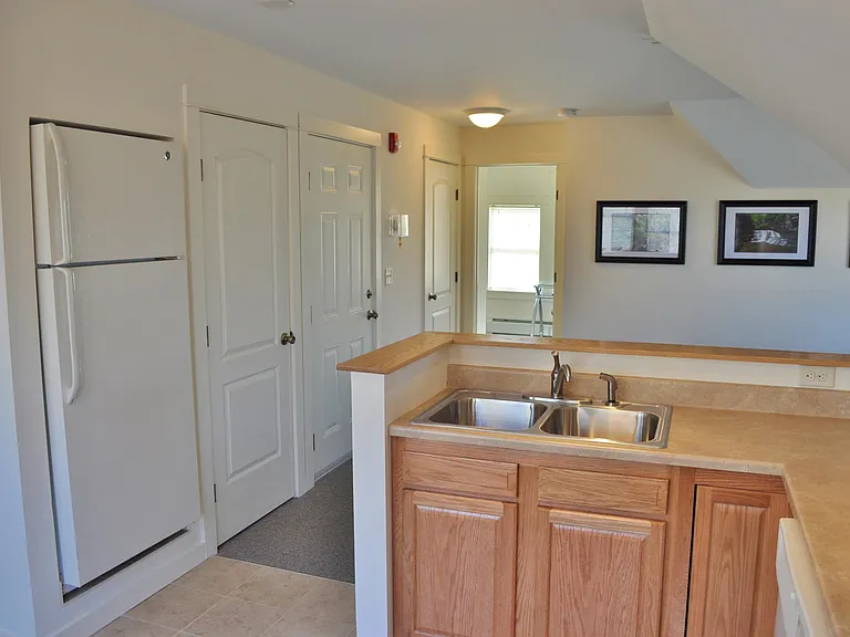 203 Williams St — Photo 17