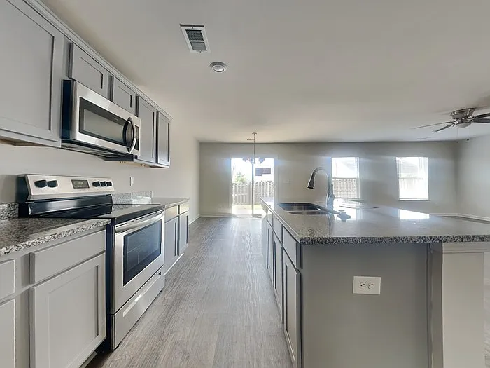 51 Blue Fescue Way — Photo 6