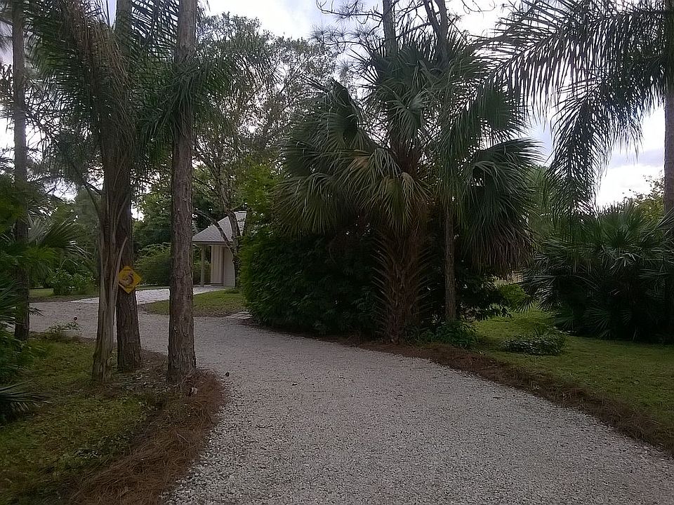 2nd image of 16300 127th Dr N