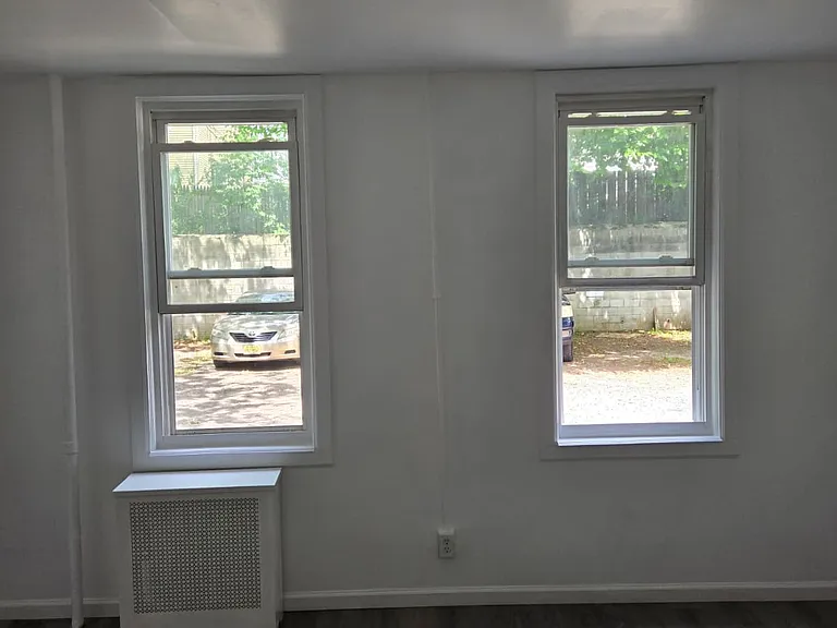 61 Randolph Ave #1 — Photo 5