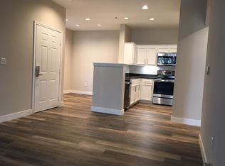 Gemello Village Apartments - Beautiful Updated Interiors, Mountain View, CA 94040