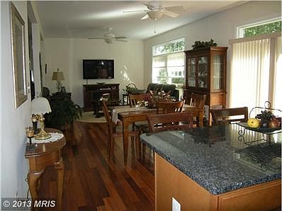 Eat at Kitchen Island