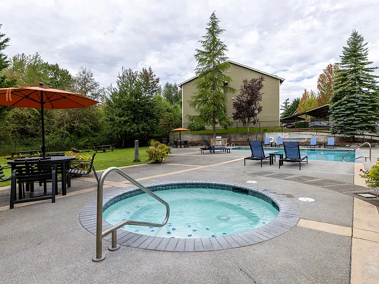 Aravia Apartments — Photo 8