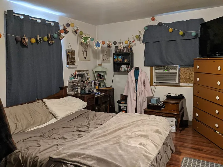 2604 E Pacific Ave — Photo 6