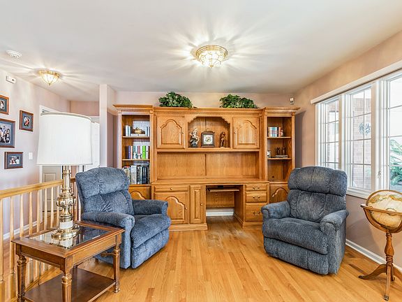 5th image of 5608 Chesapeake Dr