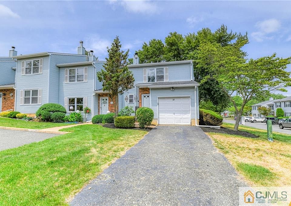 1st image of 37 Dogwood Ct #96