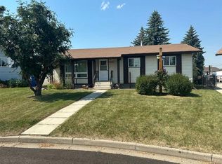 2322 S 15th Ave, Didsbury, AB T0M 0W0