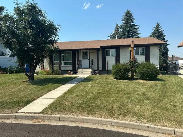 2322 S 15th Ave, Didsbury, AB T0M 0W0