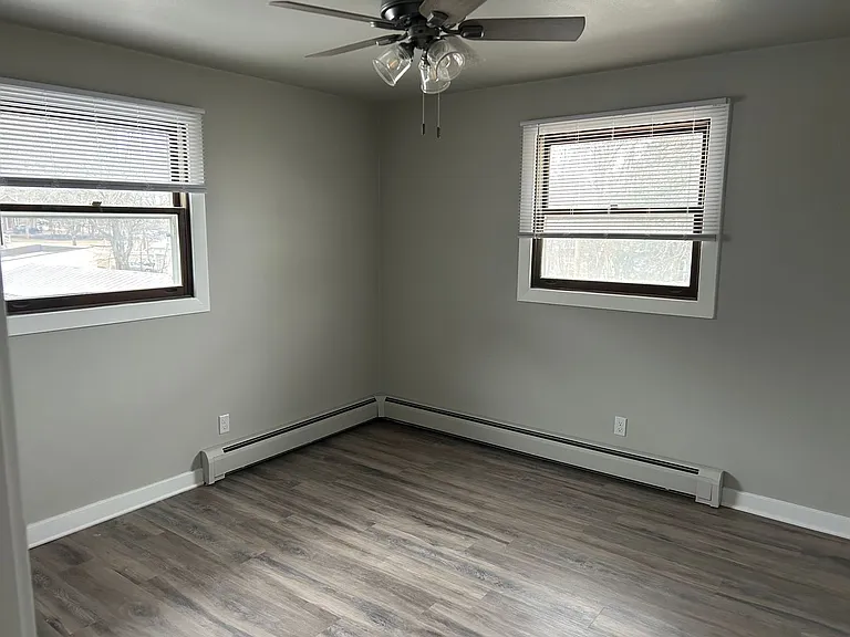 611 N Harrison St — Photo 9
