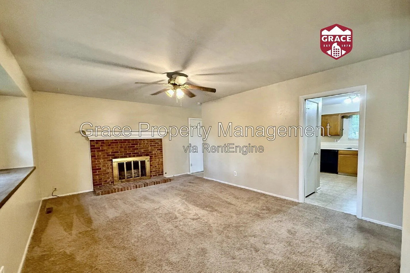 4 bed, 2.5 bath, 1650 sqft, $2,695 — Photo 2