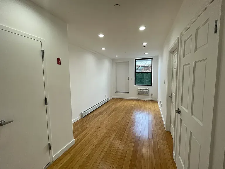239 Utica Ave #2R — Photo 6