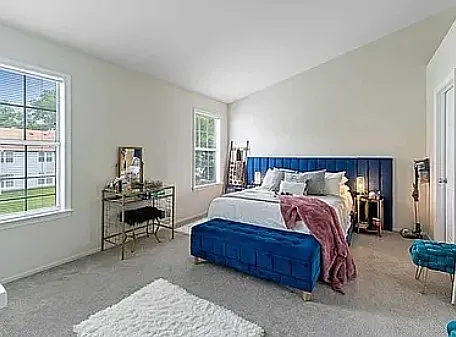 116 Harvest Ln — Photo 3