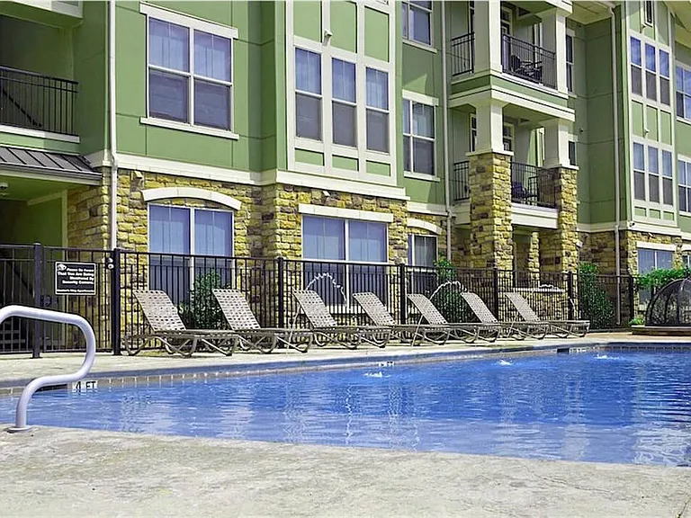 Resort-Style Swimming Pool
