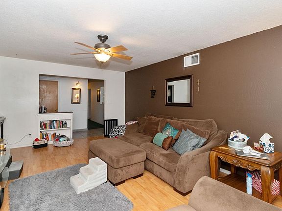 3rd image of 1816 W Cornell Ave