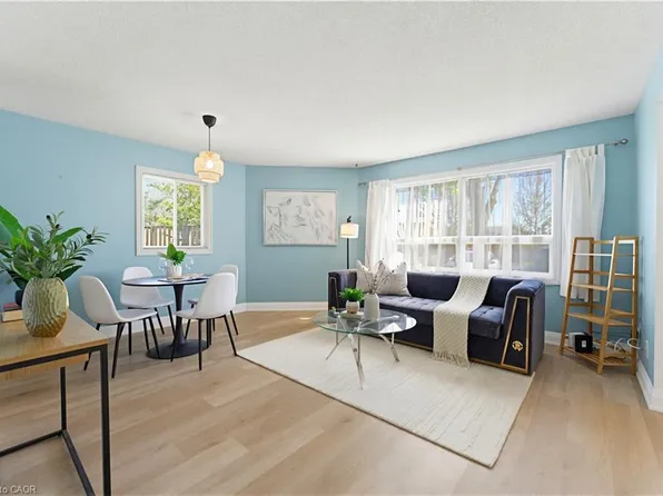 30 Hugo Cres #110, Kitchener, ON N2M 3Z2