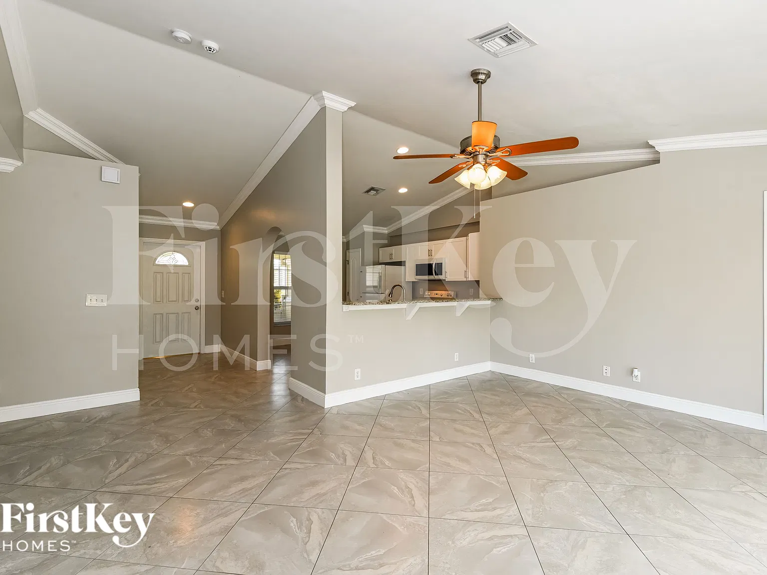 3 bed, 2.0 bath, 1272 sqft, $1,950 — Photo 3