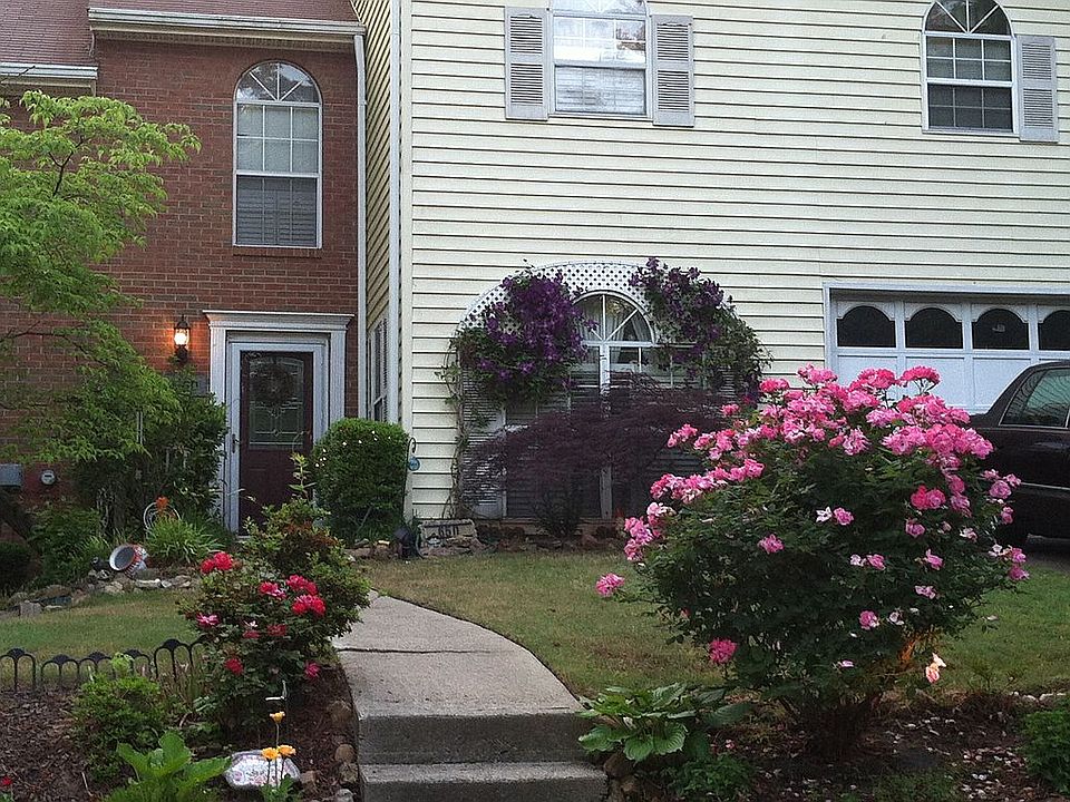 1st image of 650 Coventry Township Ln