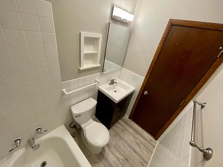 501 78th Ave NE #1 — Photo 42