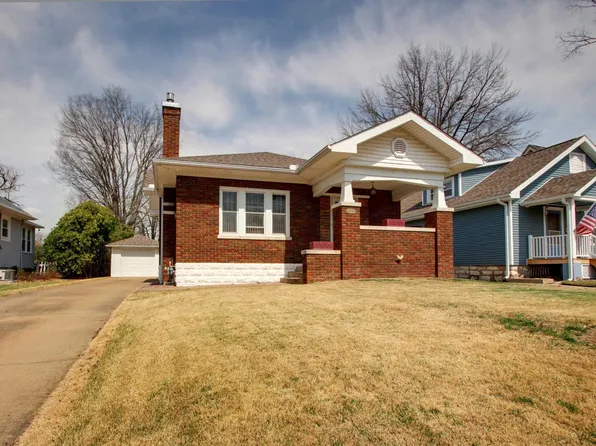 2133 Hampshire St, Quincy, IL 62301