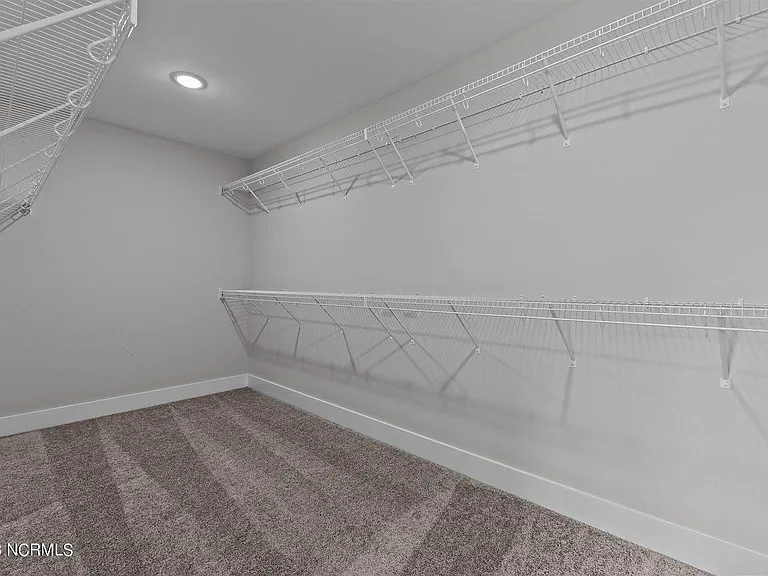 139 Crestview Rd — Photo 27