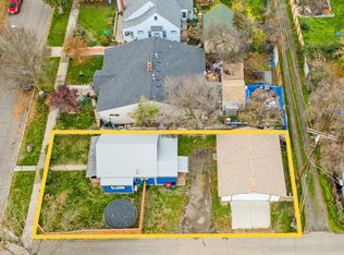 16 Quince St, Medford, OR 97501