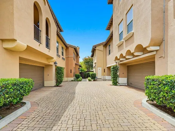 2669 Piantino Cir, San Diego, CA 92108