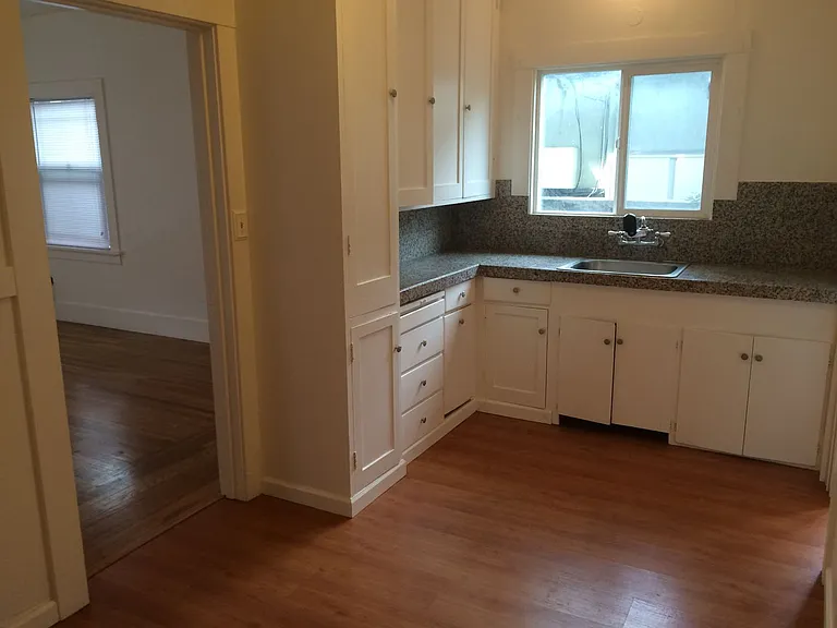 377 Reed St — Photo 2