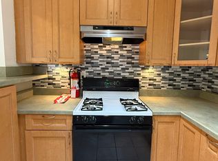 (Undisclosed Address), Linden, NJ 07036