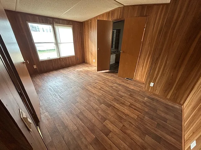148 Hiott St — Photo 7