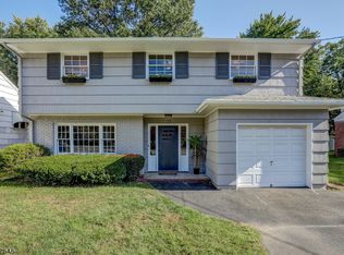 33 Bellevue Ave, Bloomfield, NJ 07003