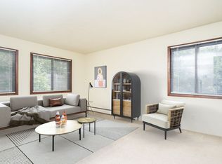 Yale Place, Minneapolis, MN 55414