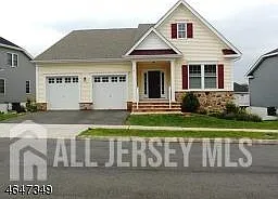 3 bed, 3.5 bath, 2616 sqft, $5,300 — Photo 1