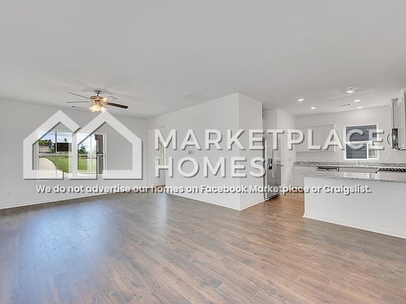 3rd image of 5030 Pike Loop