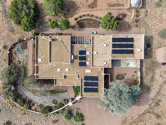 5th image of 85 Herrada Rd