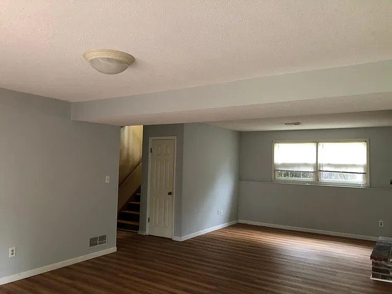 Lower floor living area