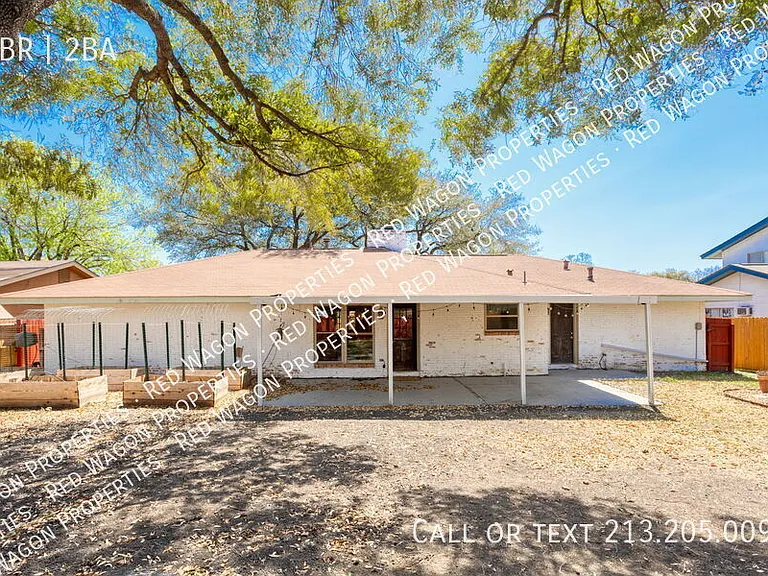5259 Prince Valiant Dr — Photo 22