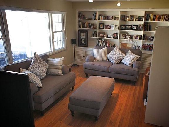 4th image of 651 Watch Hill Ln