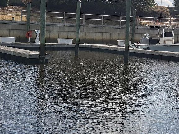 4th image of 55 Seascape Marina