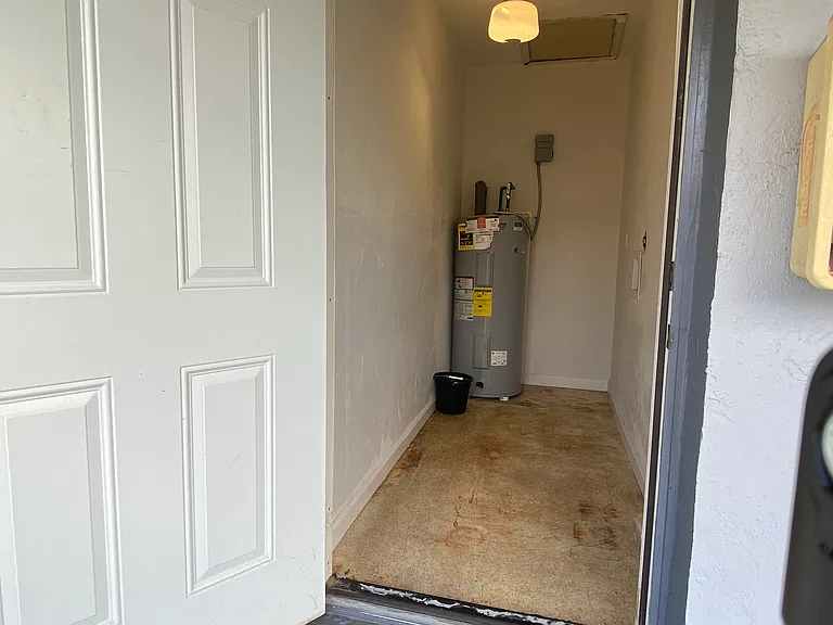 2264 Washington Ave #2264 — Photo 8