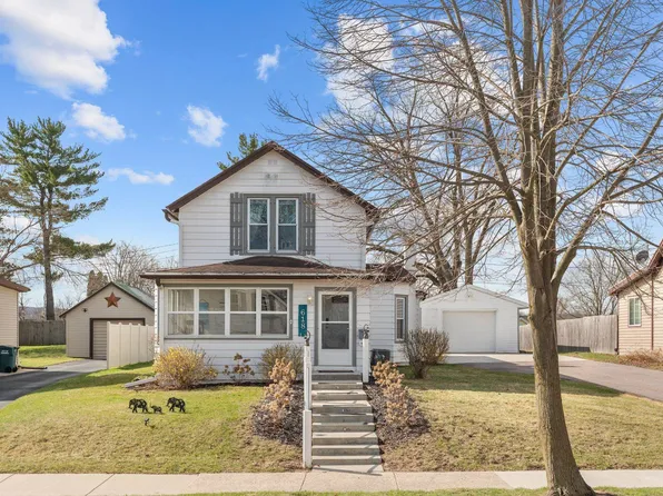 618 Mound St, Baraboo, WI 53913