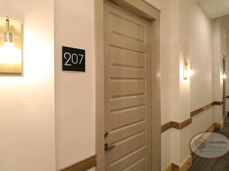 The Henry on Main — Photo 69