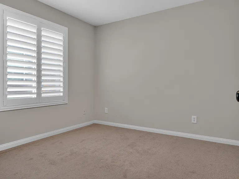 2279 Autumn Fire Ct — Photo 27
