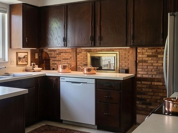 3rd image of 5423 Ameno Ln