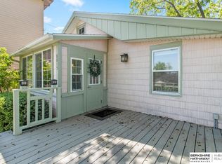 6015 N St, Omaha, NE 68117