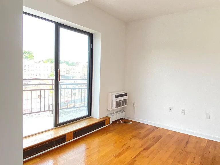 2601 Frederick Douglass Blvd #PH1 — Photo 7