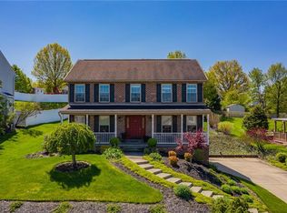 4003 Oak Point Cir, Mc Kees Rocks, PA 15136