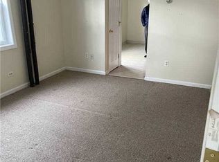 38 Hamilton Ave APT 100, Oyster Bay, NY 11771