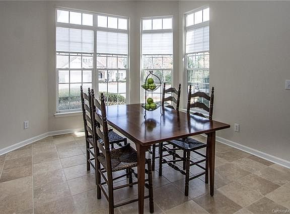 5th image of 11304 Baltusrol Dr